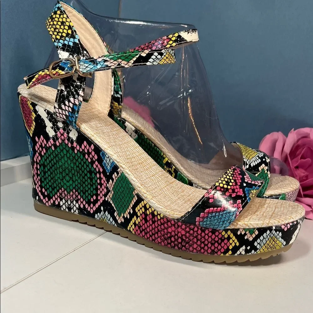New w/o Box! Vibrant Multicolor Faux Snakeskin Platform Wedge Sandals Womens 42